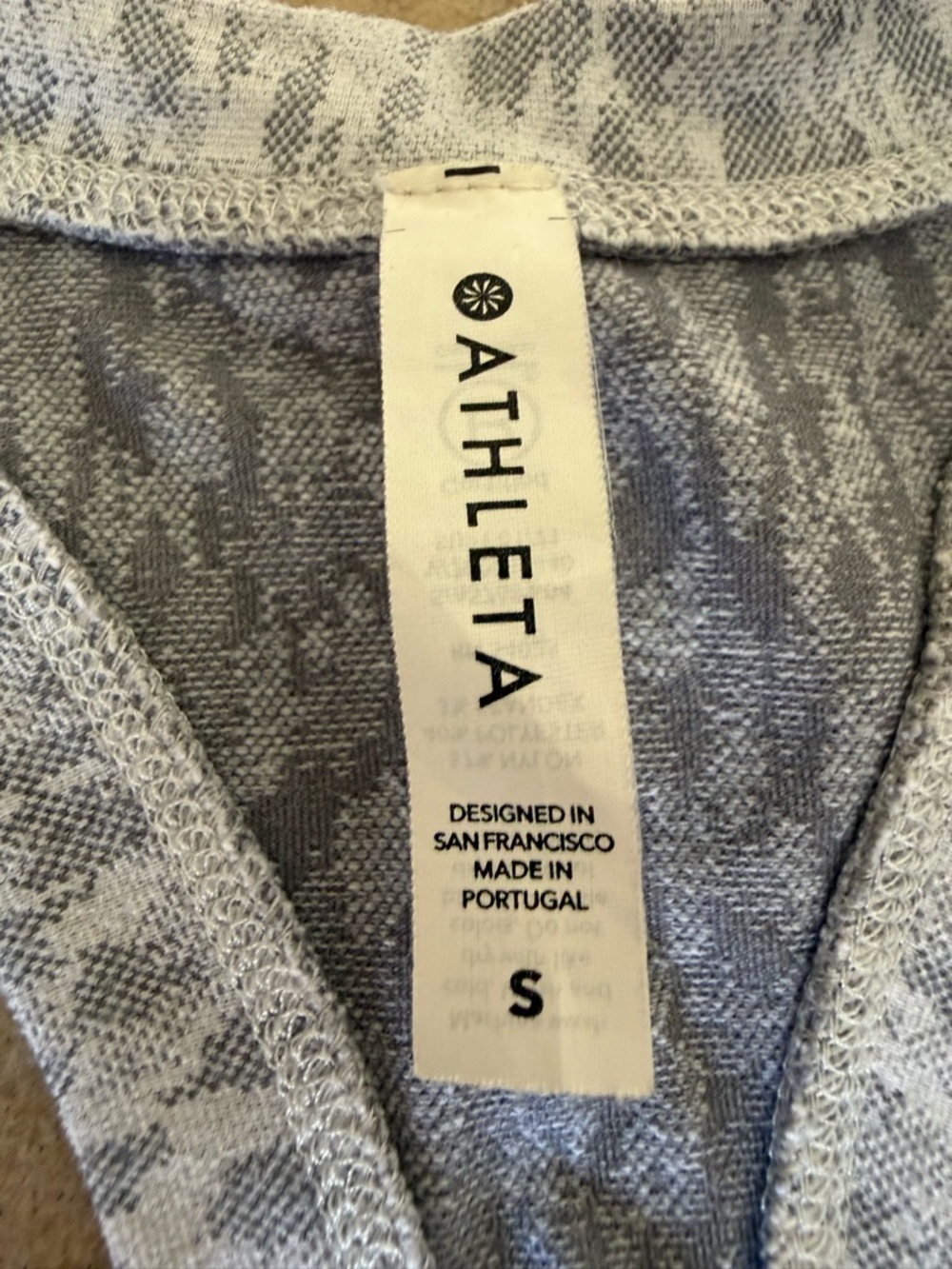 Athleta Light Gray Animal Print Racerback Top Size Small - Picture 3 of 6